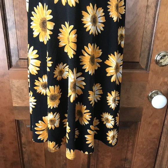 MS Basic Black w/Golden Yellow & White Sunflowers Dress Large - Picture 8 of 14